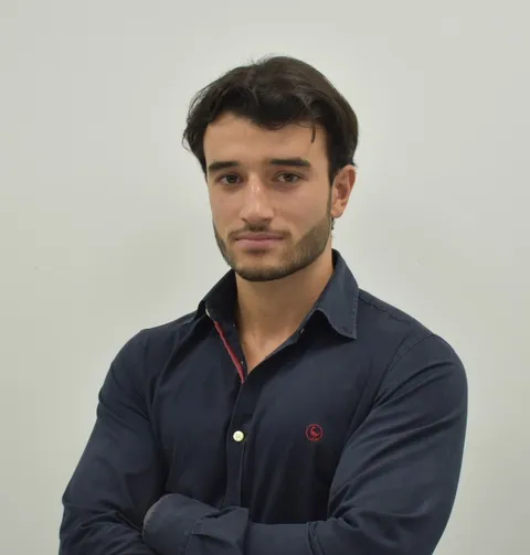 Alejandro Ausina